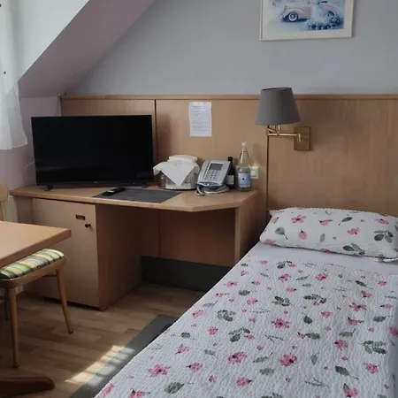 Kır Evi Landgasthof Taubertal *